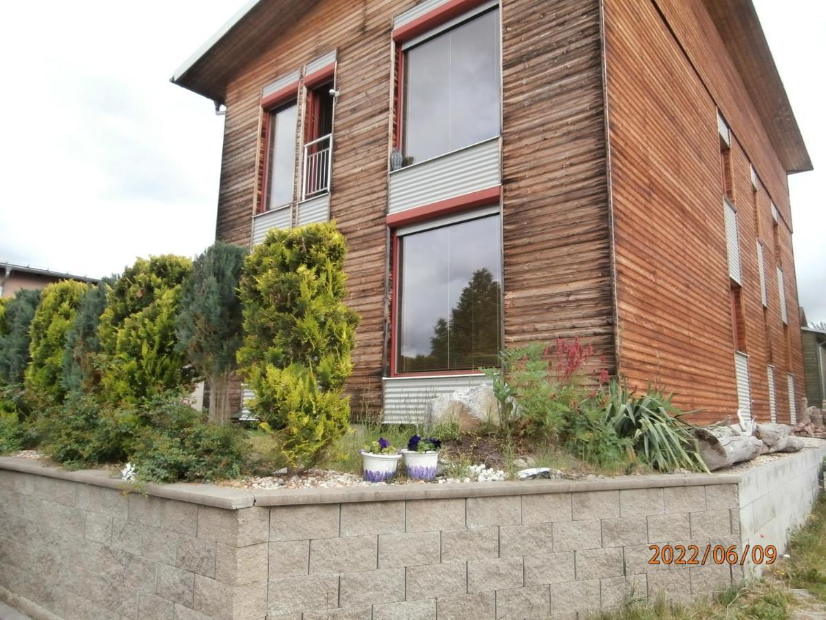 Apartman V Drevenem Dome Františkovy Lázně 外观 照片
