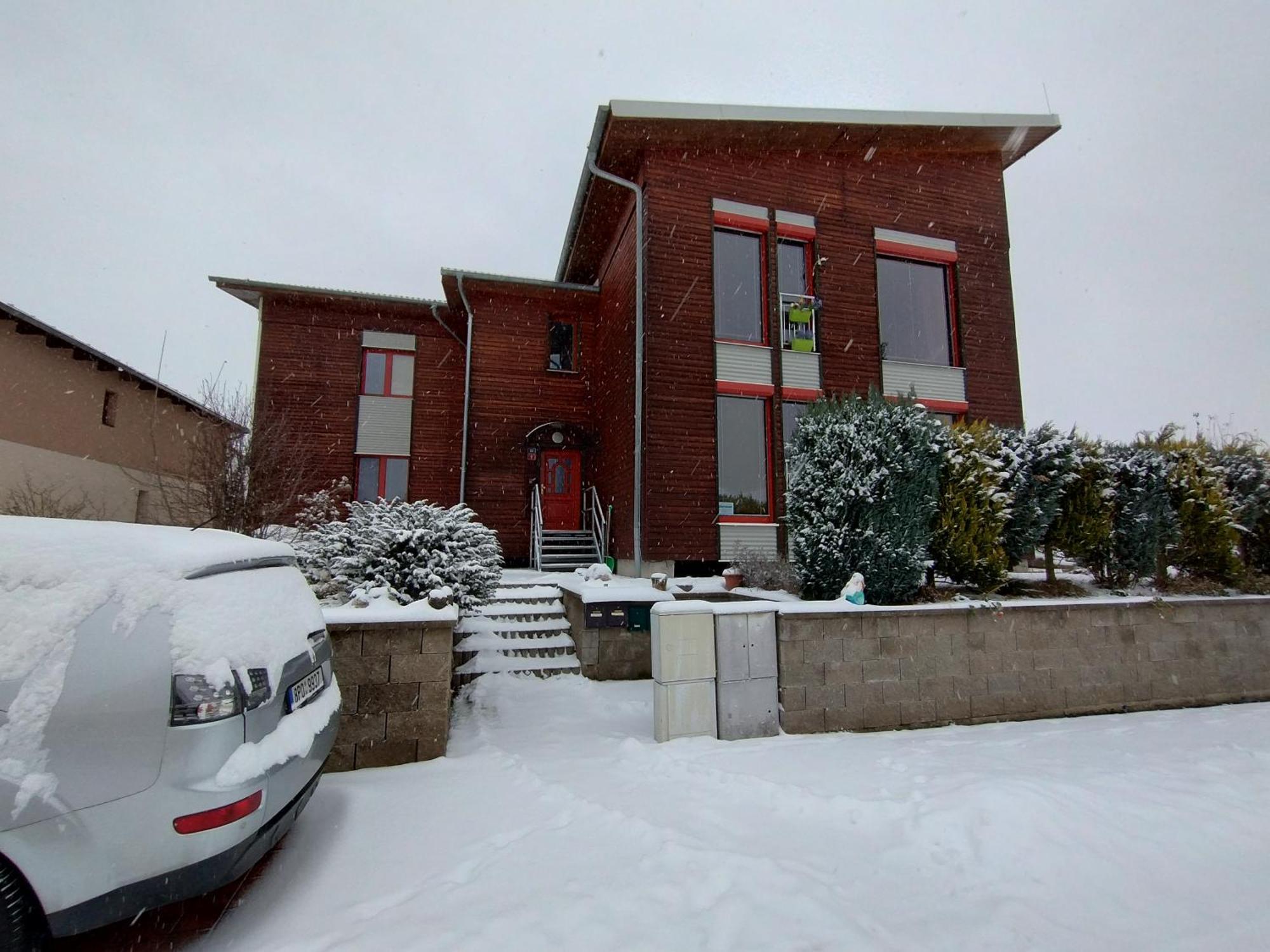 Apartman V Drevenem Dome Františkovy Lázně 外观 照片